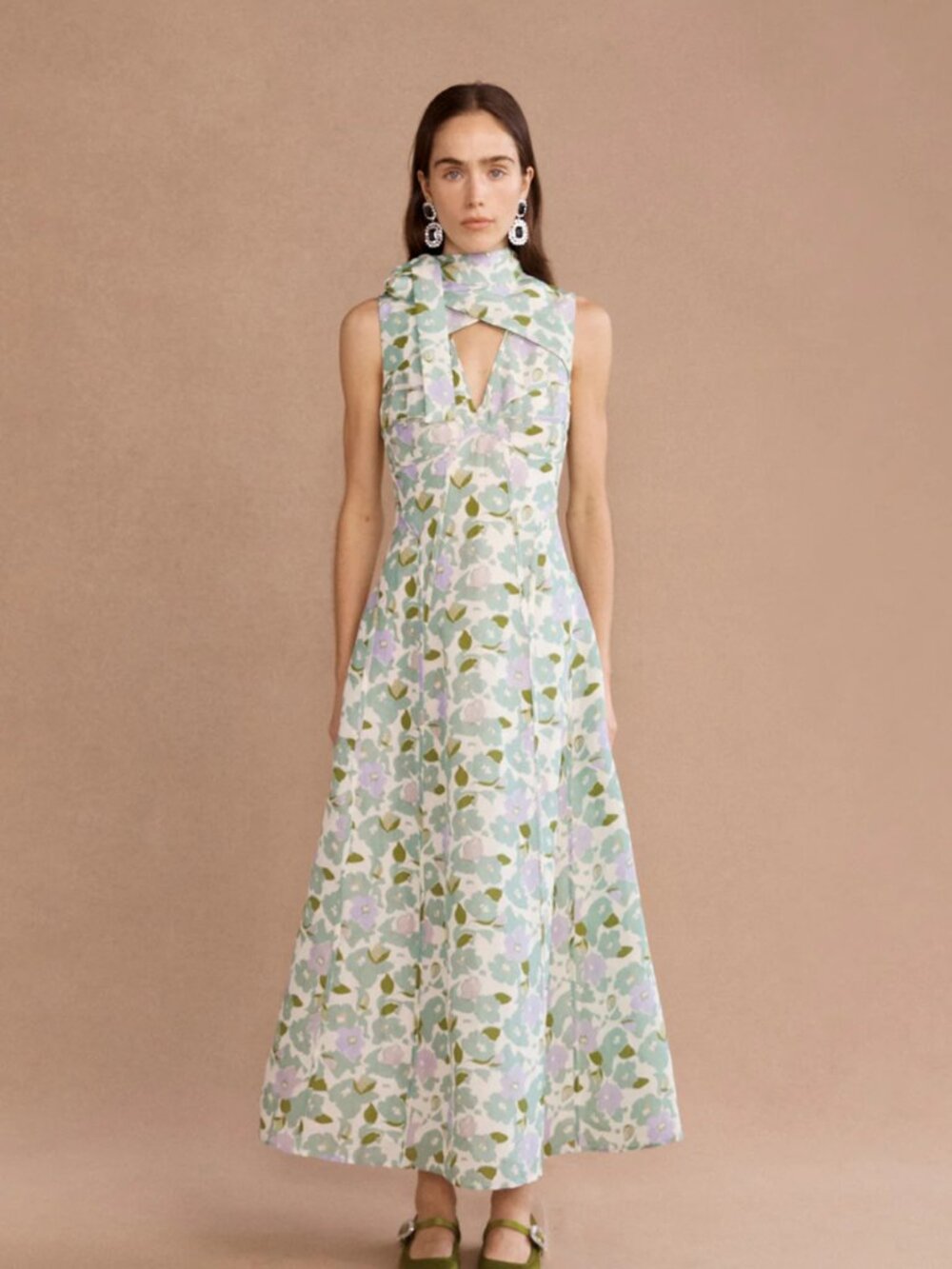 Lovaan (Stevie Dress)